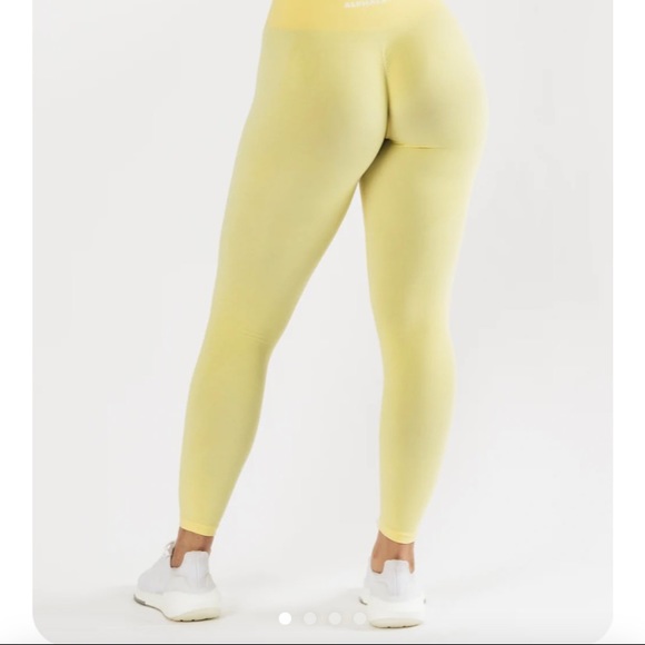 Alphalete Amplify Leggings - Picture 2 of 4